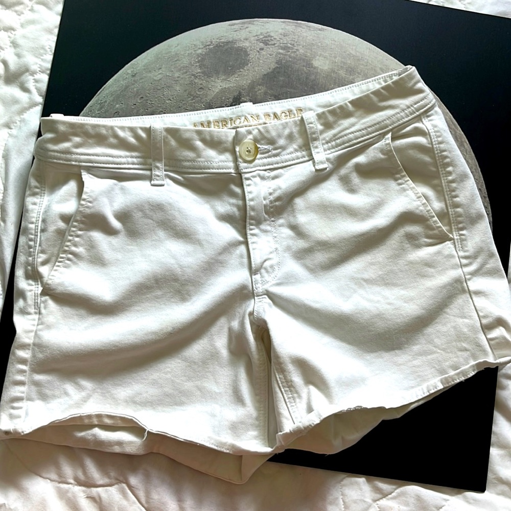 American Eagle White Shorts